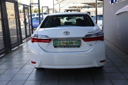 
										2017 Toyota Corolla 1.8 Prestige full									