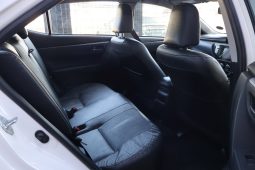 
										2017 Toyota Corolla 1.8 Prestige full									