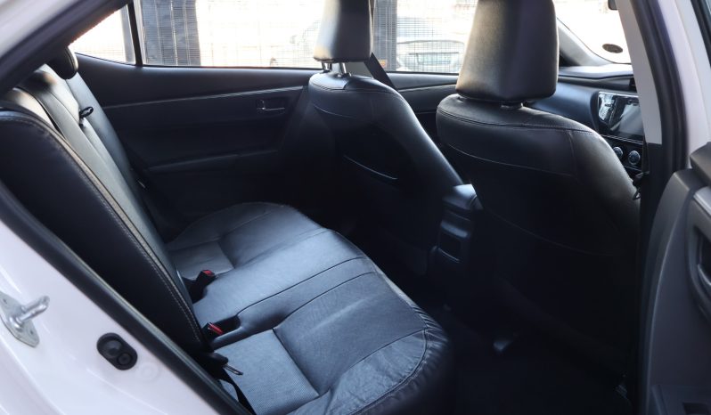 
								2017 Toyota Corolla 1.8 Prestige full									