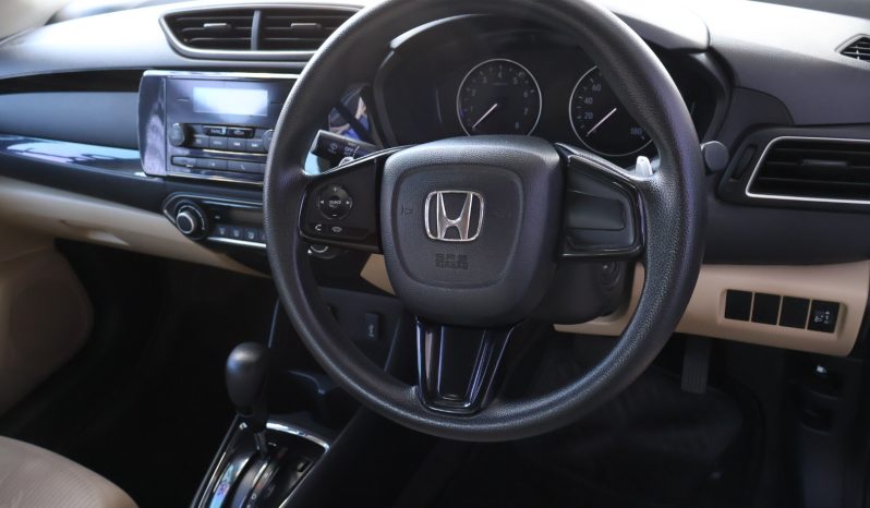 
								2020 Honda Amaze 1.2 Comfort CVT full									