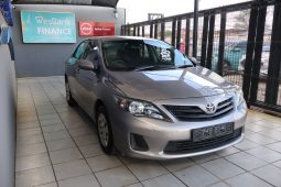 
										2020 Toyota Corolla Quest 1.6 full									