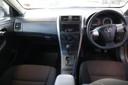
										2020 Toyota Corolla Quest 1.6 full									