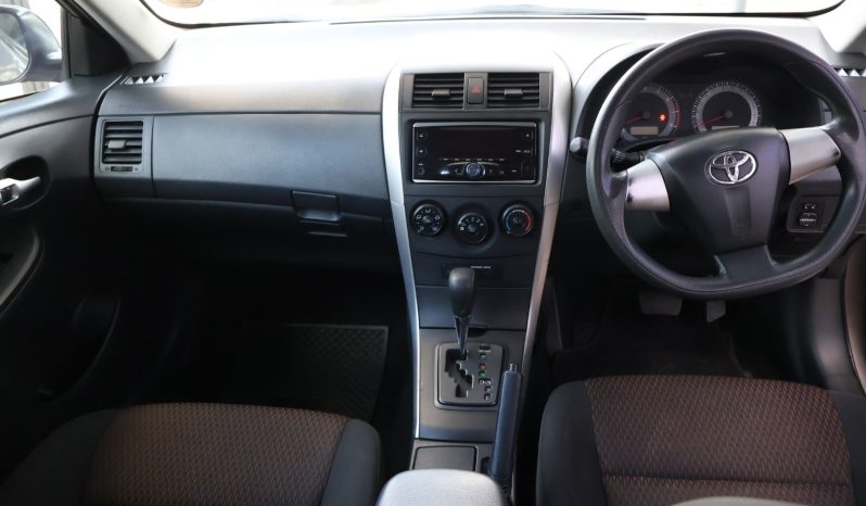 
								2020 Toyota Corolla Quest 1.6 full									