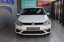 
										2022 VW Polo 1.6 Comfort 4DR full									