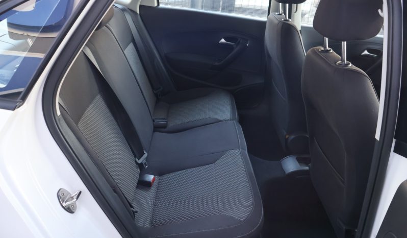 
								2022 VW Polo 1.6 Comfort 4DR full									