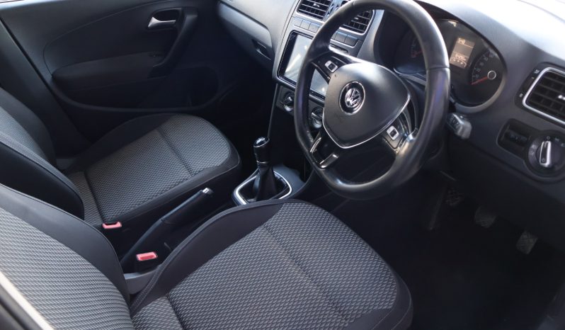 
								2022 VW Polo 1.6 Comfort 4DR full									