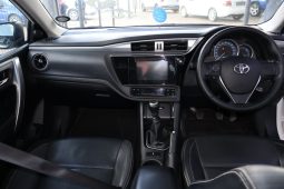 
										2022 Toyota Corolla Quest 1.8 Exclusive full									
